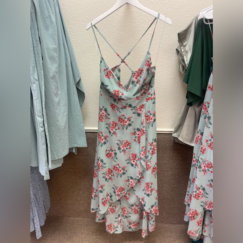 Women’s dress